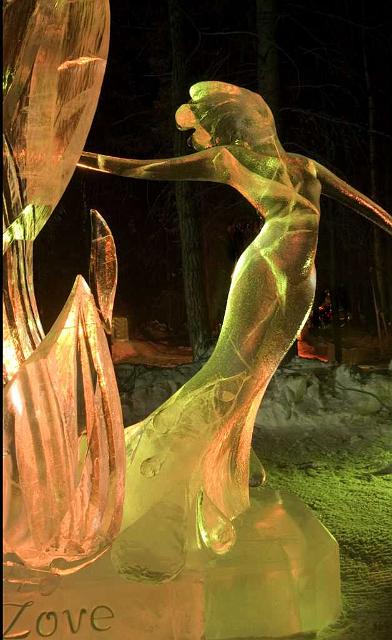 Ice 2005248.jpg